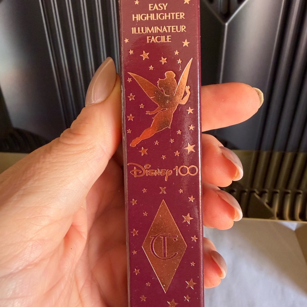 Charlotte Tilbury Hollywood Beauty Light Wand Pink Gold Disney Highlighter BNIB